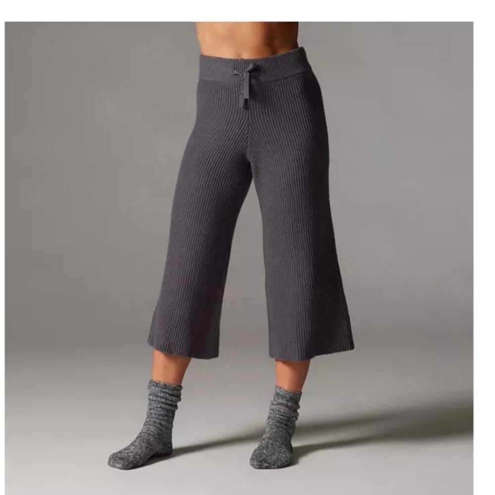 ❤️‍🔥BOGO FREE NWT Tavi Alpine Knit Pant Glacial Gray Cropped Loungewear